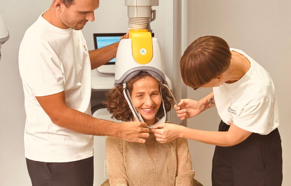 Rehabilitación post Ictus con Brainsway Deep TMS para dolor crónico, radiculopatía y estenosis de canal en Valencia y en Gandía.